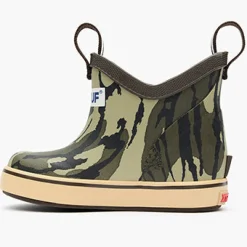 Kids XTRATUF Kids Ankle Deck Boots|Sport Fishing|Kids' Mossy Oak® Bottomland Ankle Deck Boot