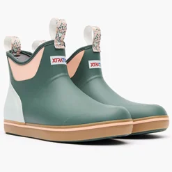Women XTRATUF Lifestyle|Deck Boots|Women's 6 in Ankle Deck Boot