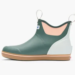 Women XTRATUF Lifestyle|Deck Boots|Women's 6 in Ankle Deck Boot